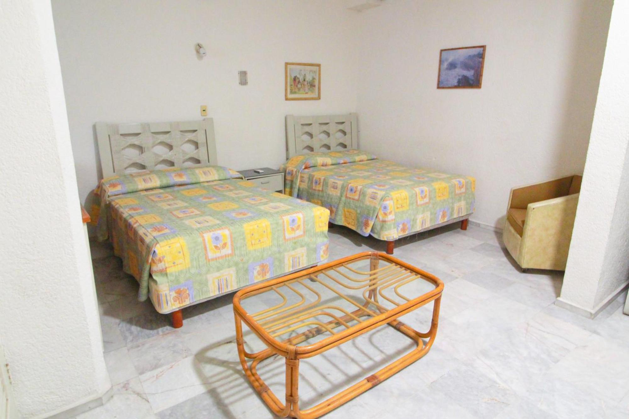 Hotel Suites Jazmin Acapulco Room photo